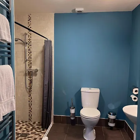 The Townhouse לינה וארוחת בוקר