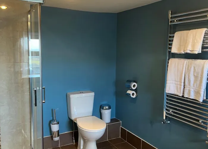 The Townhouse 3*